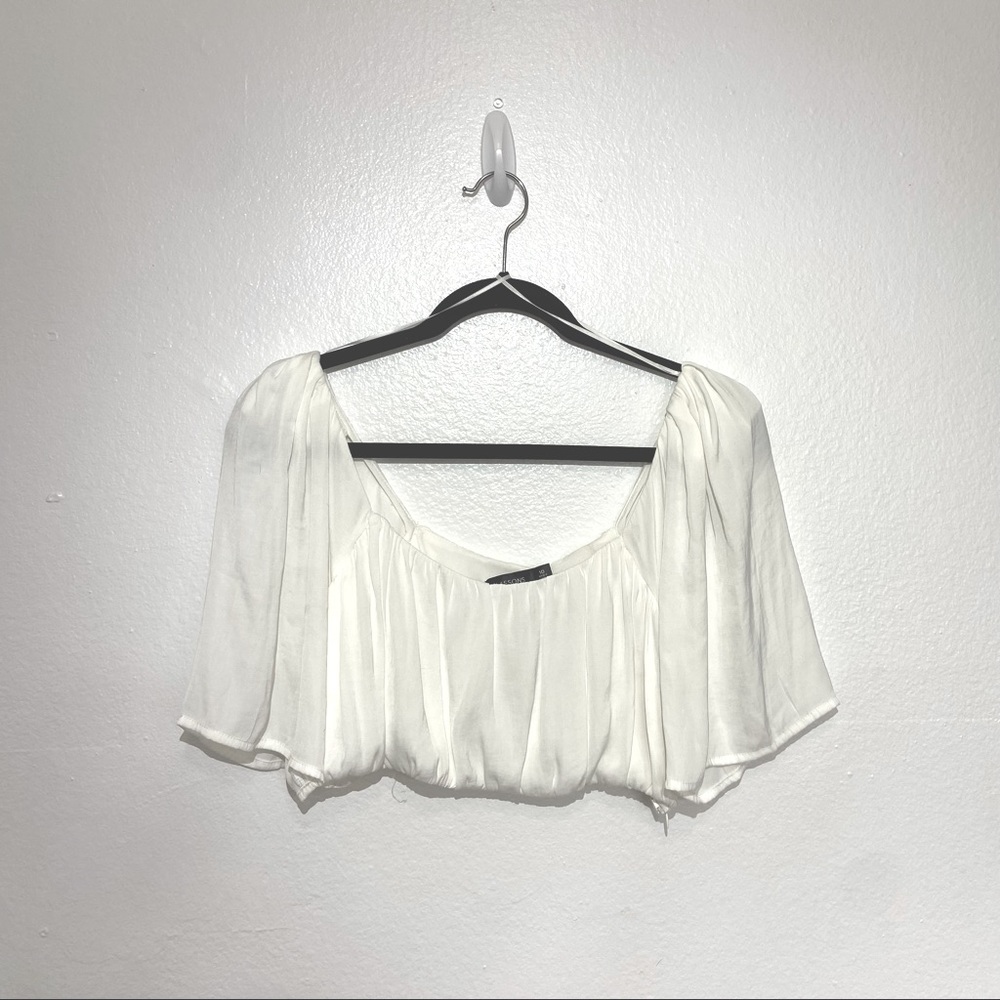 Cropped square neck, flowy sleeve white blouse 🤍